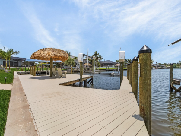 Luxury Waterfront House with Pool & Game Room